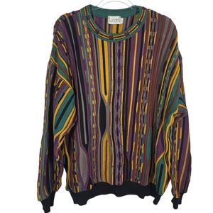 TUNDRA CANADA TEXTURED 3 DIMENSIONAL SWEATER
